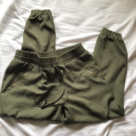 Mossimo Supply Co. Pants - Mossimo $5! Excellent condition Medium size